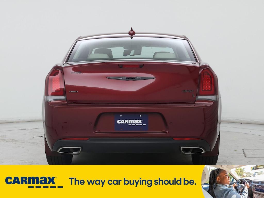 used 2022 Chrysler 300 car, priced at $29,998