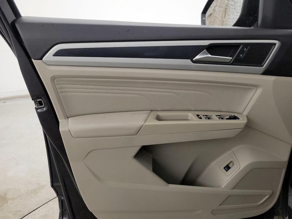 used 2021 Volkswagen Atlas car, priced at $30,998