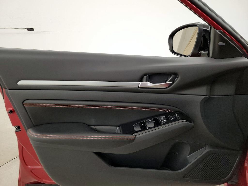 used 2023 Nissan Altima car, priced at $24,998