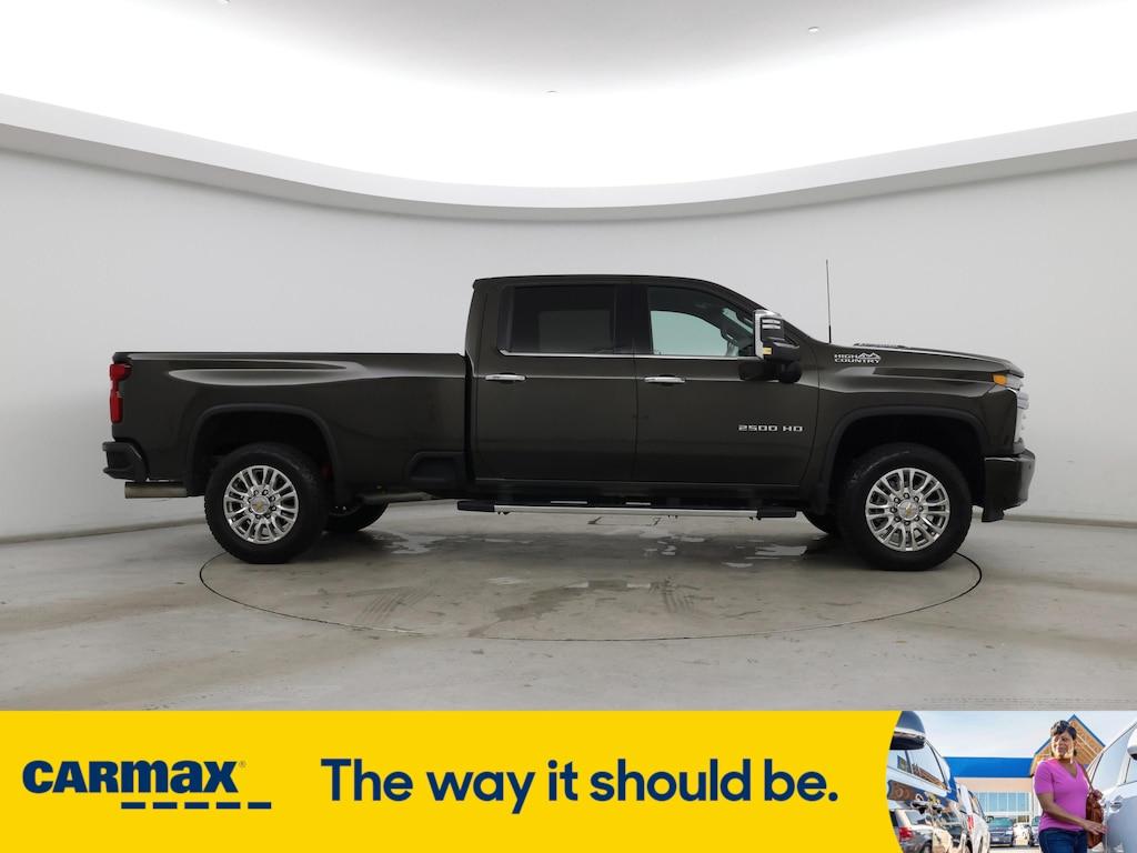 used 2022 Chevrolet Silverado 2500 car, priced at $70,998