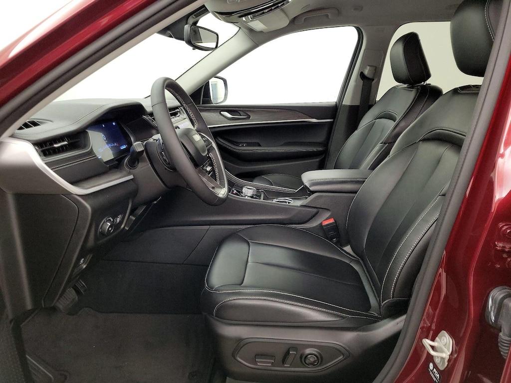 used 2024 Jeep Grand Cherokee car, priced at $38,998