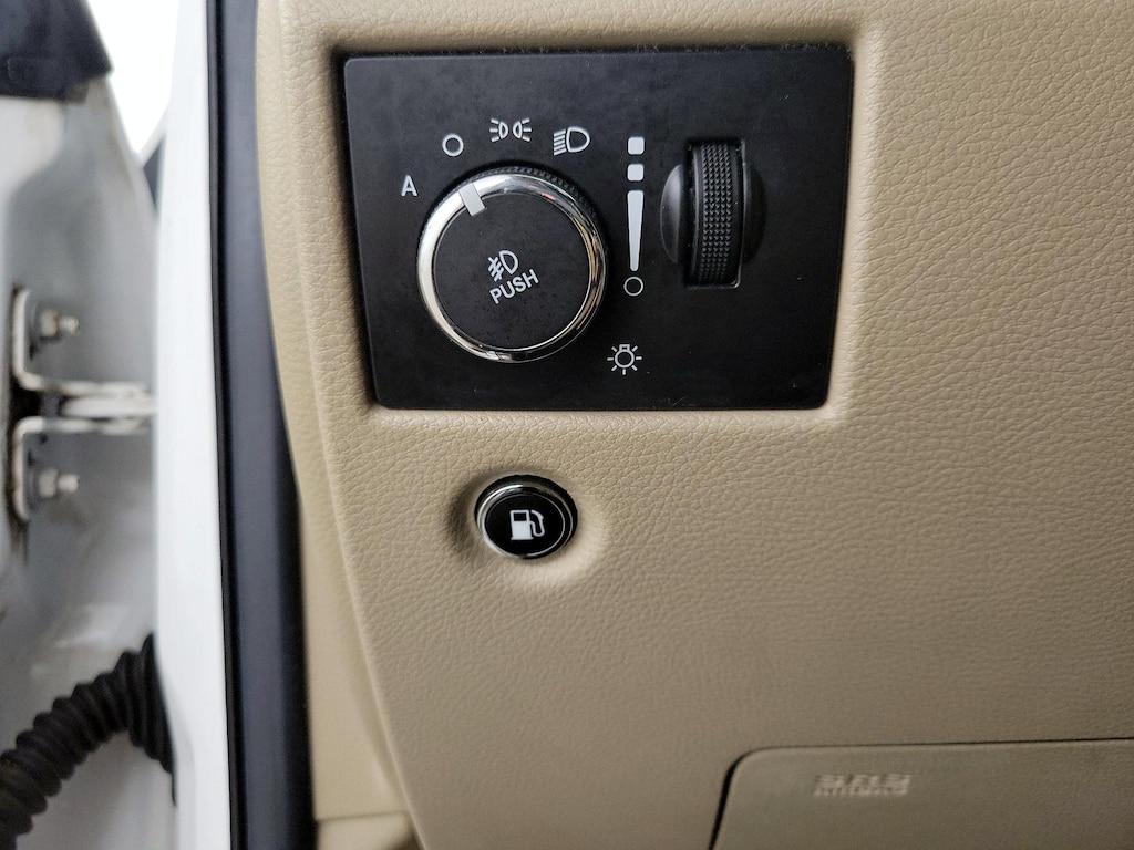 used 2014 Jeep Grand Cherokee car, priced at $16,998