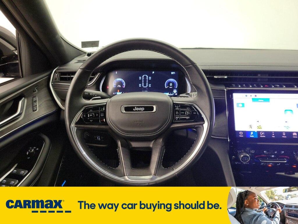 used 2022 Jeep Grand Cherokee car, priced at $39,998
