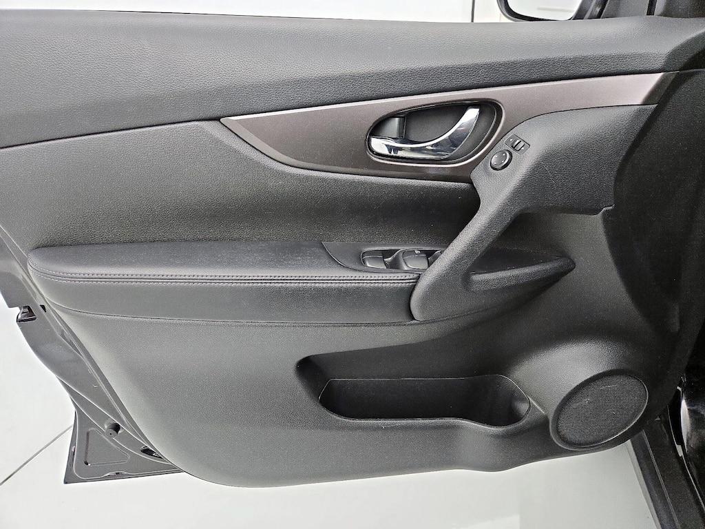 used 2014 Nissan Rogue car, priced at $13,599