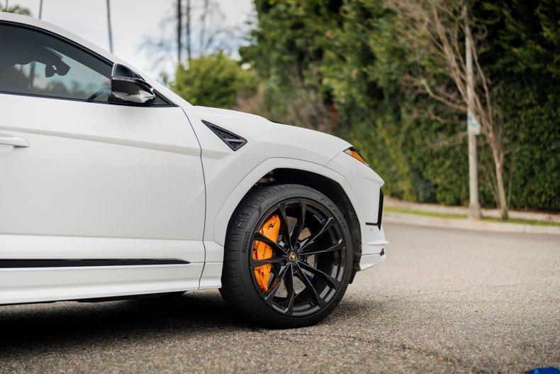 used 2024 Lamborghini Urus car, priced at $349,999