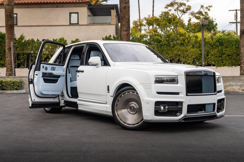 used 2022 Rolls-Royce Cullinan car, priced at $695,000