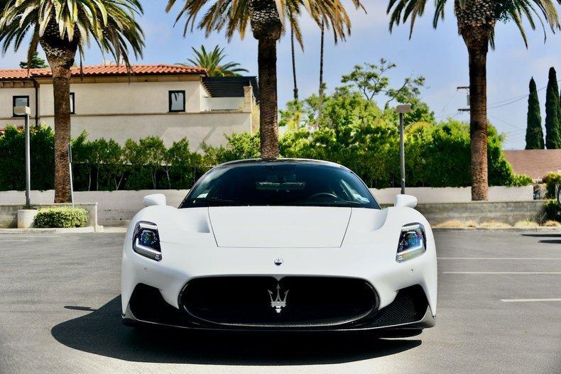 used 2022 Maserati MC20 car, priced at $274,000