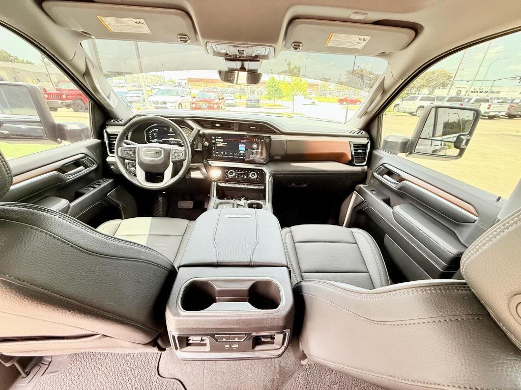 used 2024 GMC Sierra 2500 car, priced at $78,923