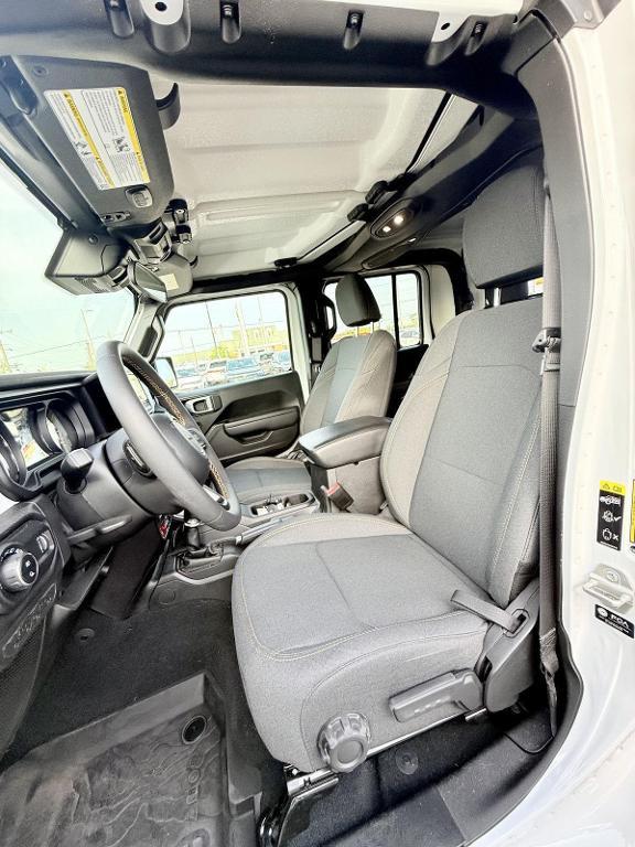 used 2024 Jeep Gladiator car, priced at $39,821