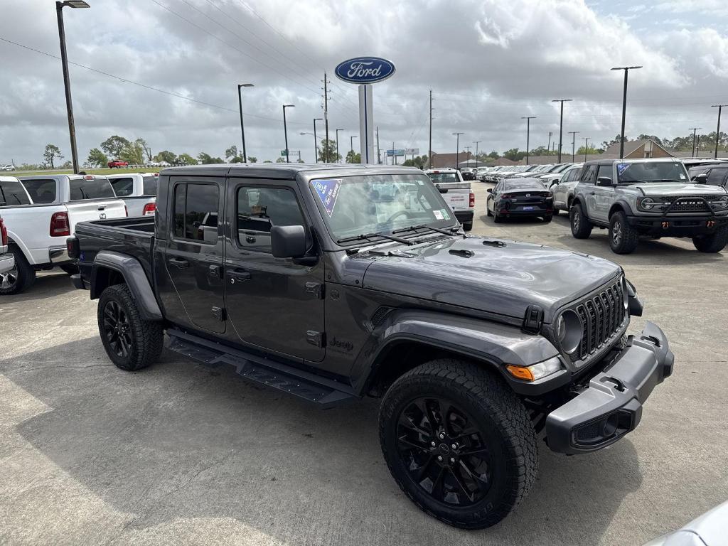 used 2024 Jeep Gladiator car, priced at $39,891