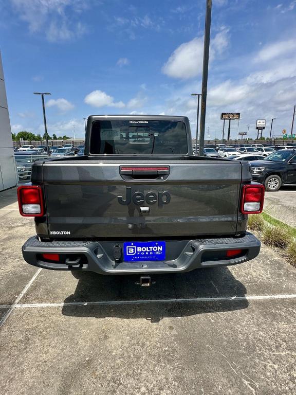 used 2024 Jeep Gladiator car, priced at $37,889