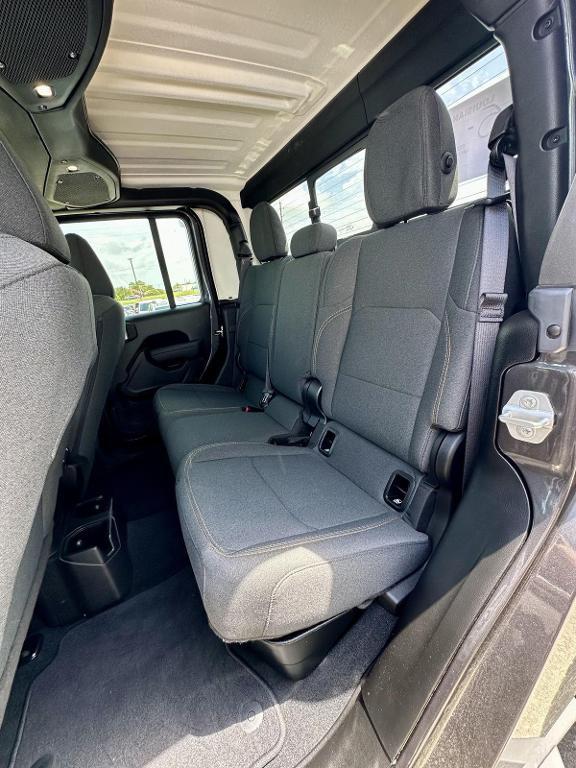 used 2024 Jeep Gladiator car, priced at $37,889