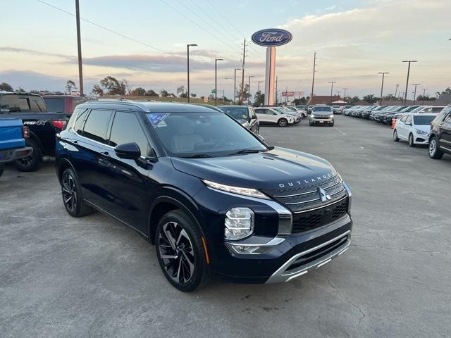 used 2022 Mitsubishi Outlander car, priced at $25,499