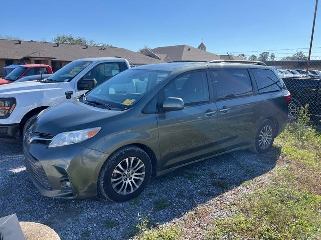 used 2018 Toyota Sienna car, priced at $26,441