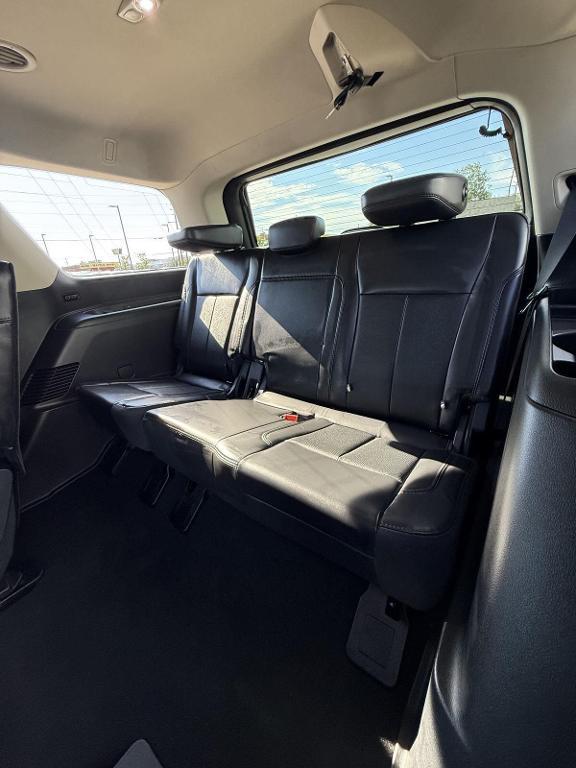 used 2024 Ford Expedition car, priced at $53,901