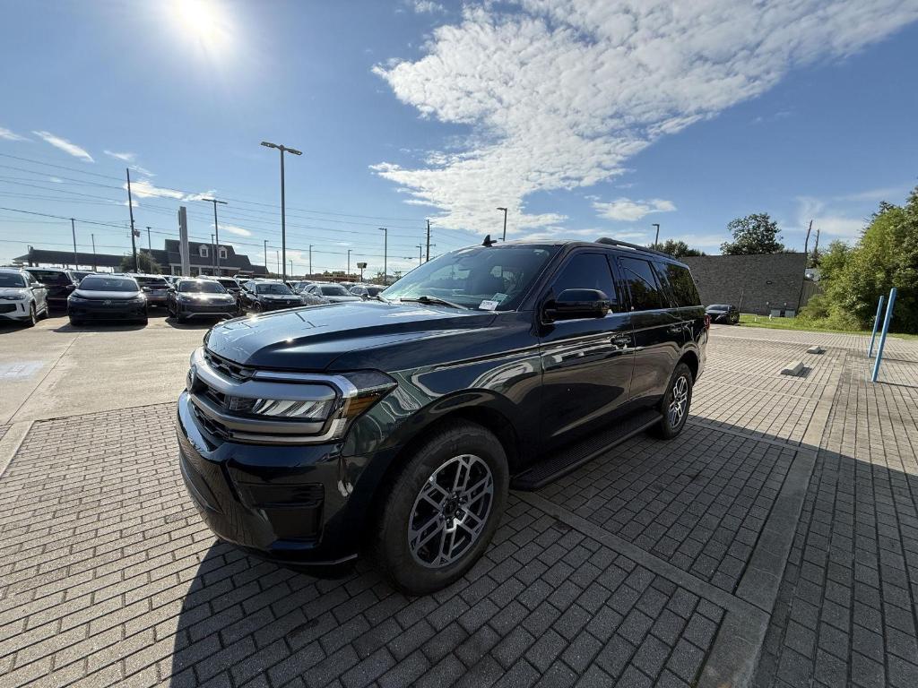 used 2024 Ford Expedition car, priced at $53,901