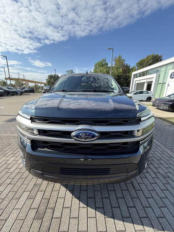 used 2024 Ford Expedition car, priced at $53,901