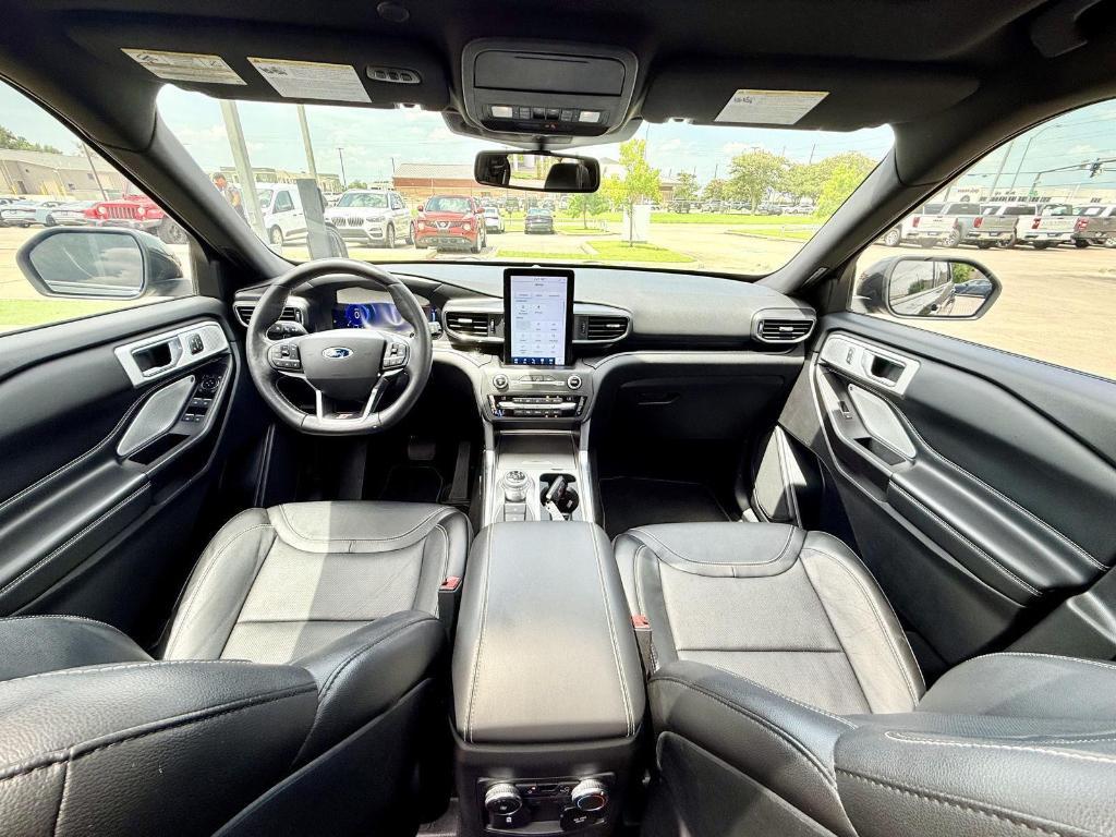 used 2020 Ford Explorer car, priced at $33,455