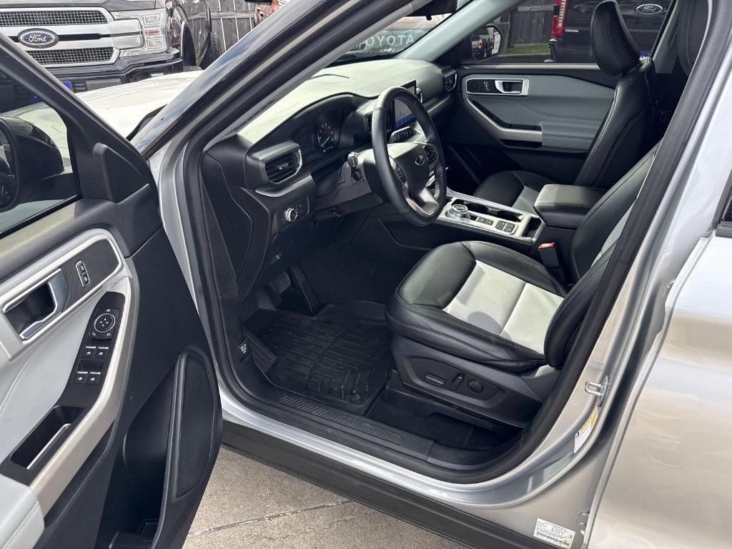 used 2022 Ford Explorer car, priced at $25,854