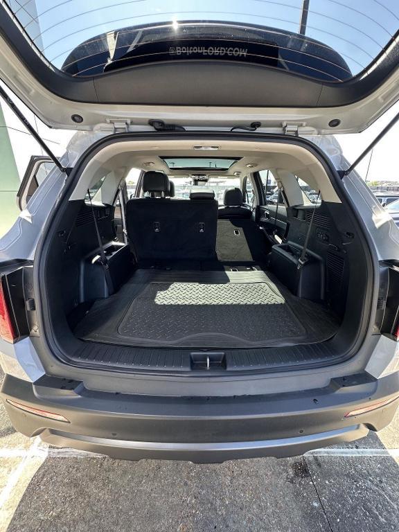 used 2023 Kia Sorento car, priced at $32,701