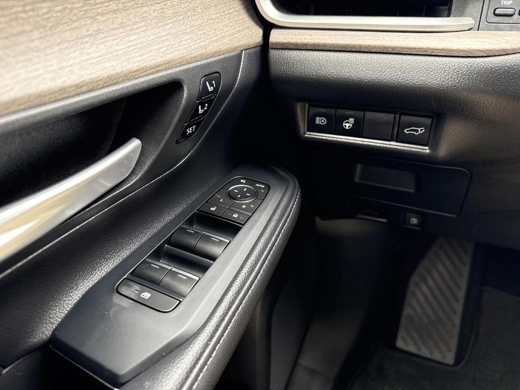 used 2024 Toyota Grand Highlander car, priced at $49,998