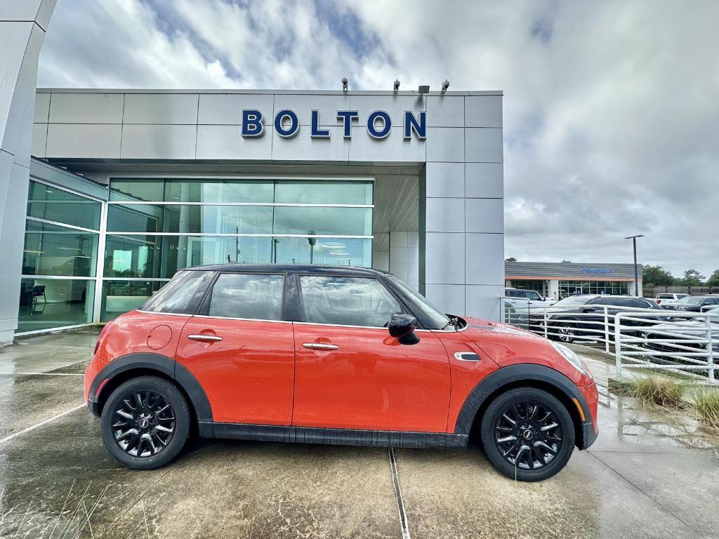 used 2021 MINI Hardtop car, priced at $20,444