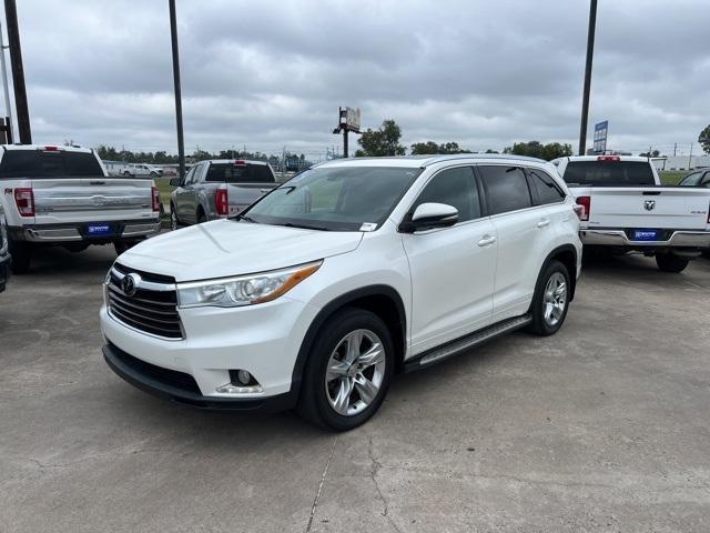 used 2015 Toyota Highlander car, priced at $21,964