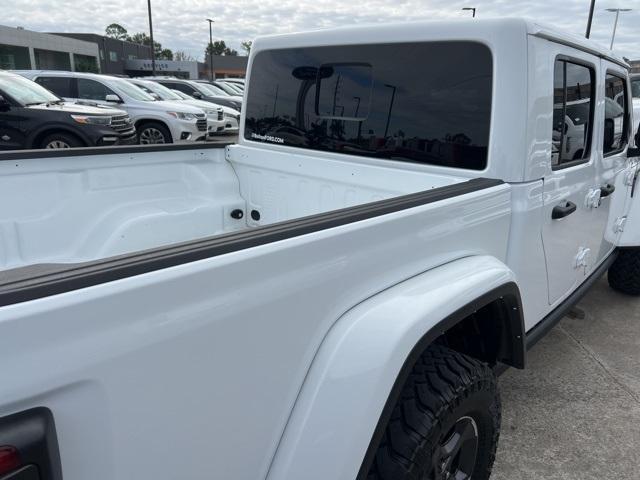 used 2021 Jeep Gladiator car, priced at $37,009