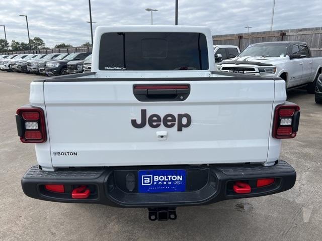 used 2021 Jeep Gladiator car, priced at $37,009