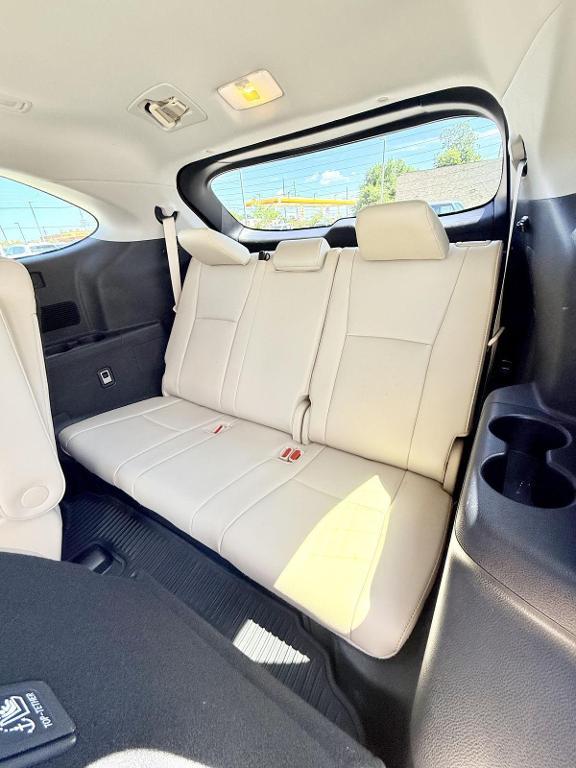 used 2021 Toyota Highlander car, priced at $35,497