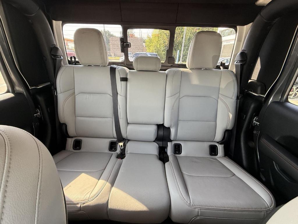 used 2021 Jeep Gladiator car, priced at $37,988