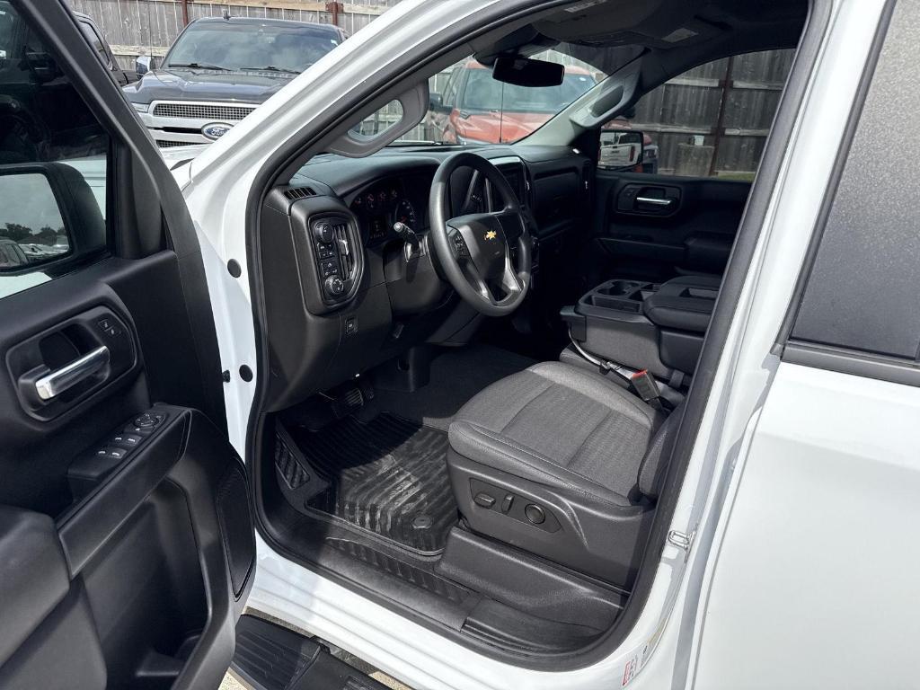 used 2024 Chevrolet Silverado 1500 car, priced at $44,989