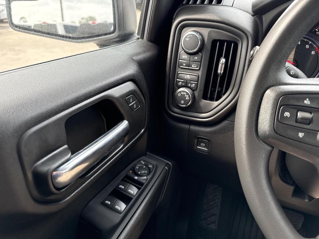 used 2024 Chevrolet Silverado 1500 car, priced at $44,989