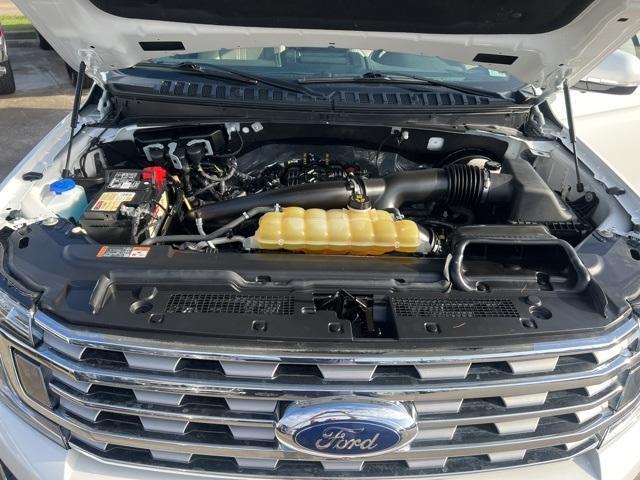 used 2021 Ford Expedition car, priced at $40,592