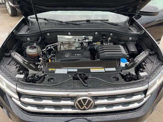 used 2021 Volkswagen Atlas car, priced at $27,560