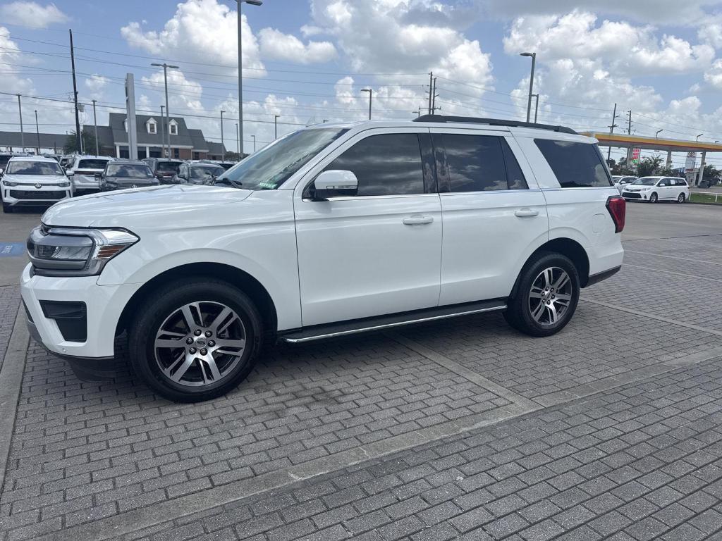used 2022 Ford Expedition car, priced at $42,900