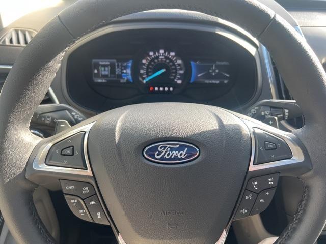 used 2024 Ford Edge car, priced at $35,833