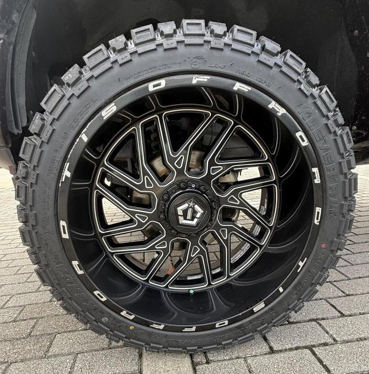used 2019 Ford F-150 car, priced at $32,443