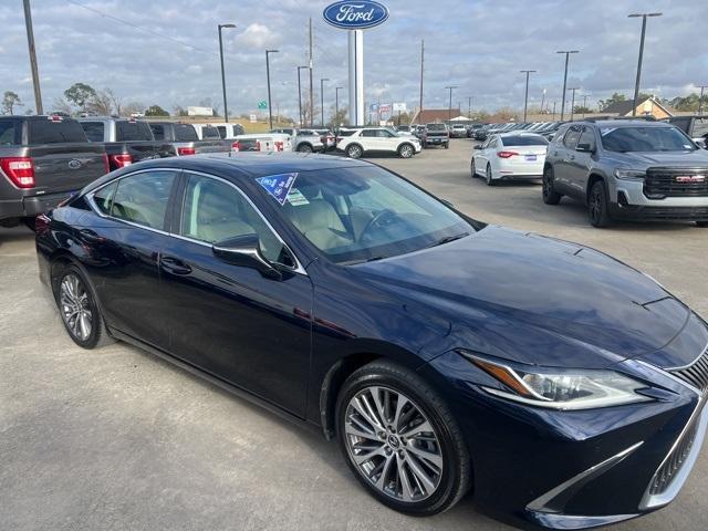 used 2019 Lexus ES 350 car, priced at $25,649