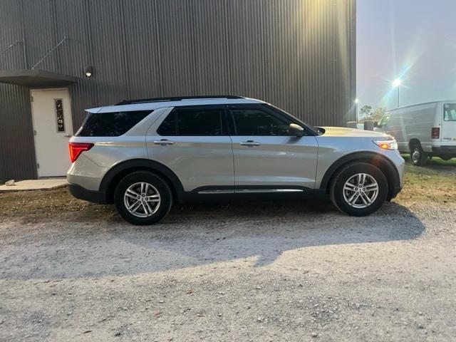 used 2023 Ford Explorer car