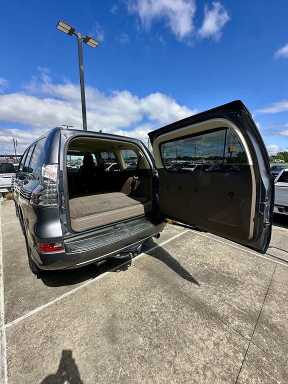 used 2018 Lexus GX 460 car, priced at $28,395