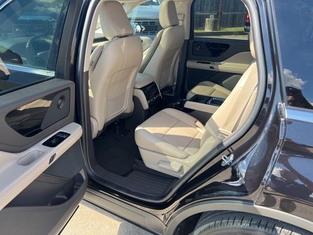 used 2022 Lincoln Aviator car, priced at $50,918