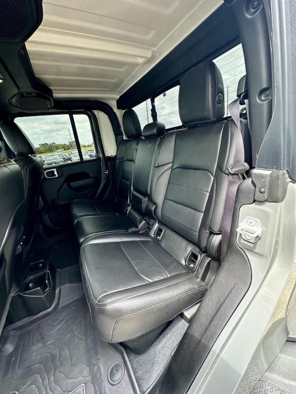 used 2023 Jeep Gladiator car, priced at $35,771