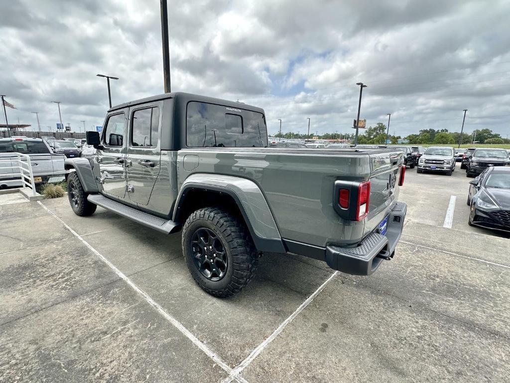 used 2023 Jeep Gladiator car, priced at $35,771