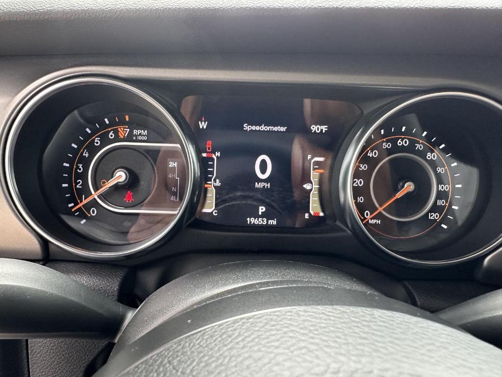 used 2023 Jeep Gladiator car, priced at $35,771