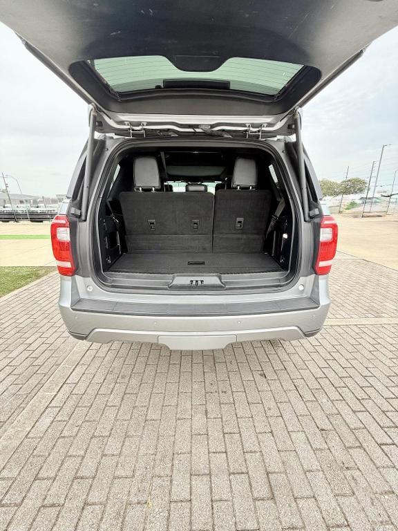 used 2021 Ford Expedition car, priced at $30,711