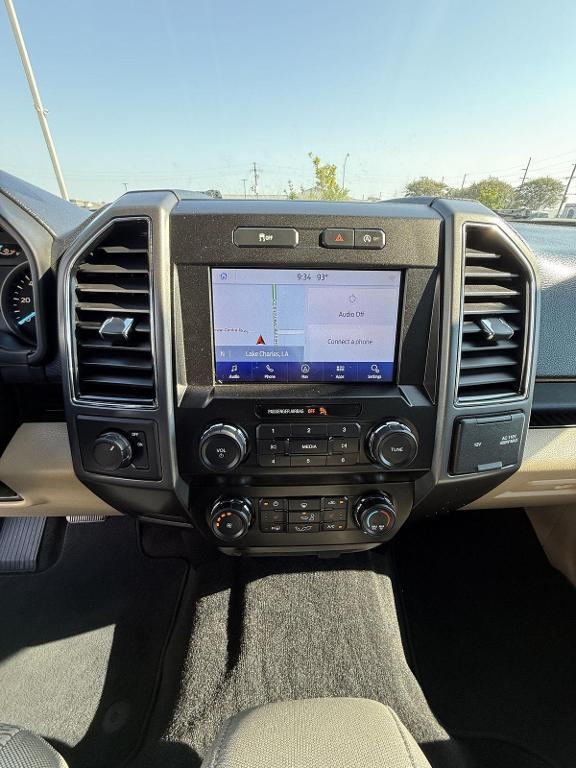 used 2020 Ford F-150 car, priced at $25,000