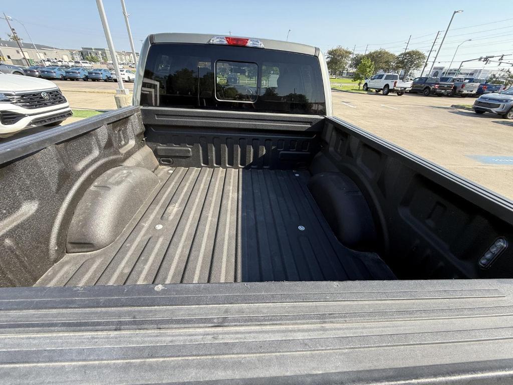 used 2020 Ford F-150 car, priced at $25,000