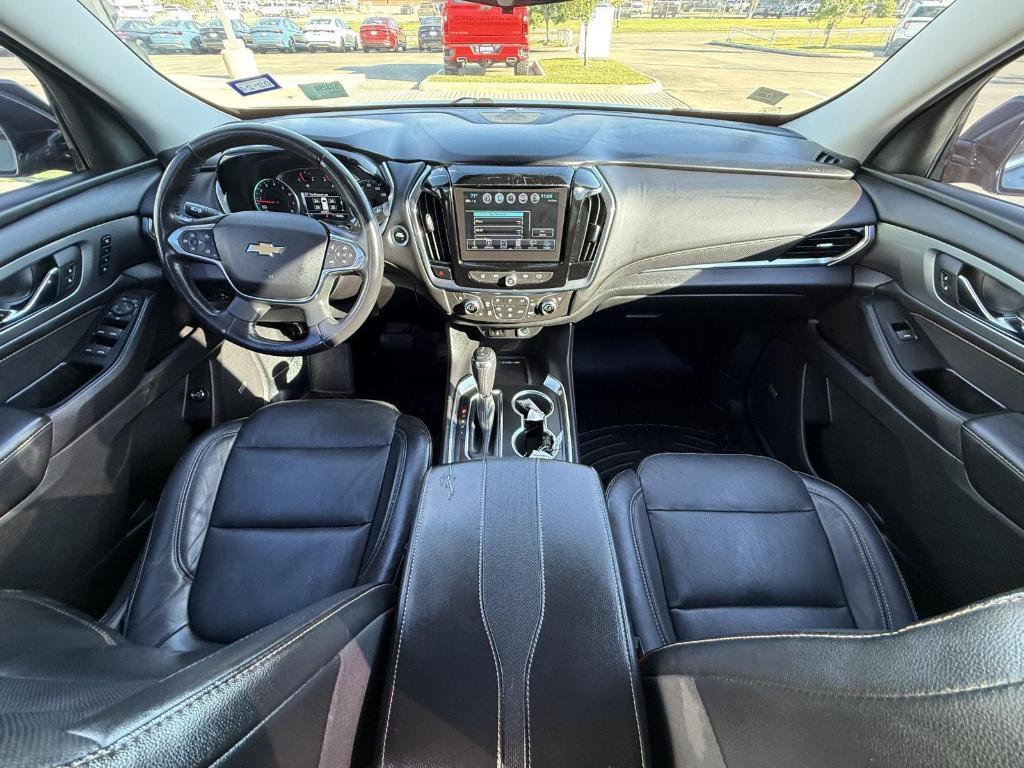 used 2018 Chevrolet Traverse car, priced at $18,995