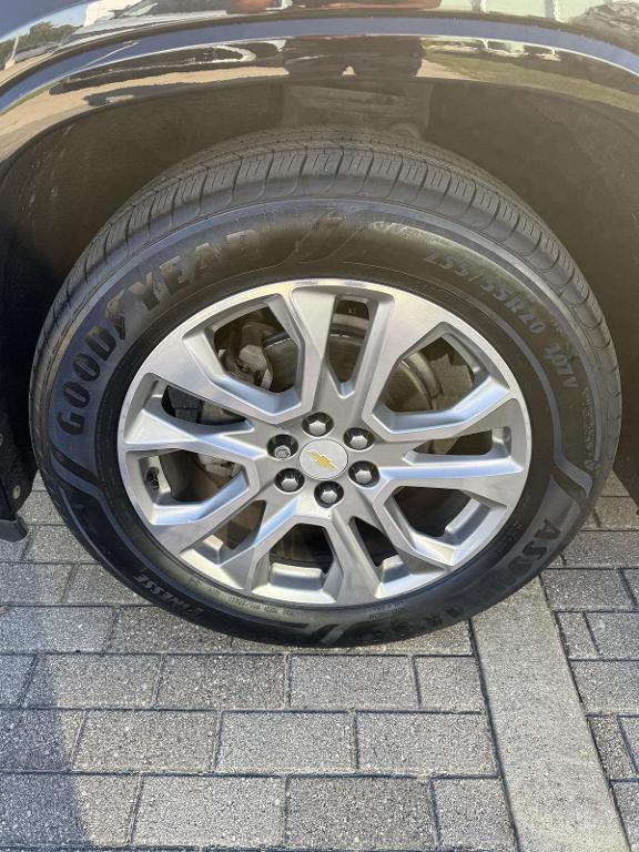 used 2018 Chevrolet Traverse car, priced at $18,995